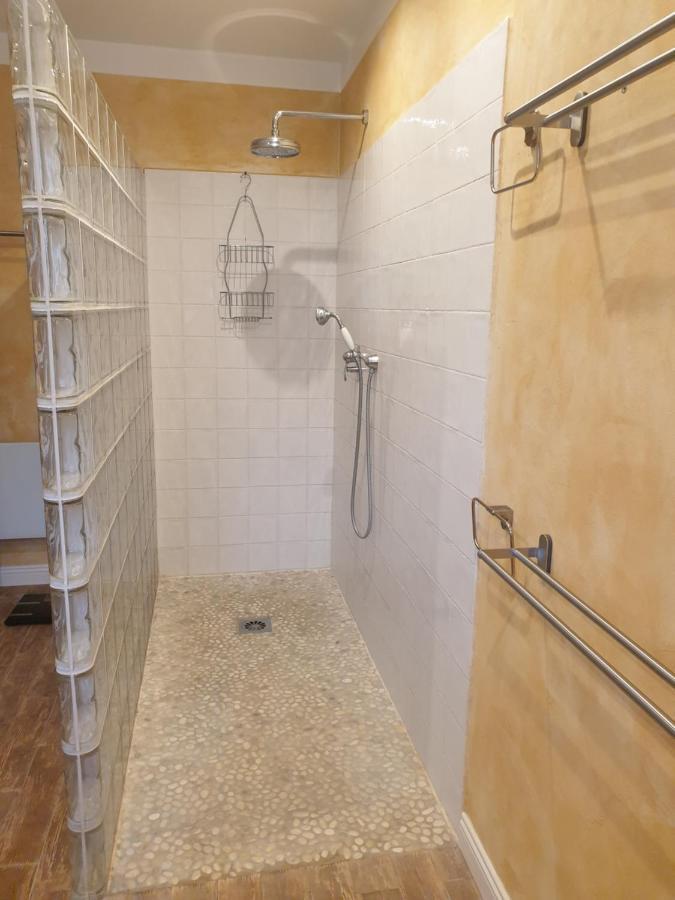 Villa Tropez Chambres D'Hotes Le Luc Εξωτερικό φωτογραφία